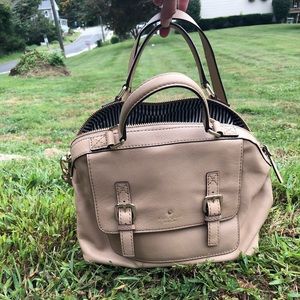 Super cute tan Kate Spade crossbody bag